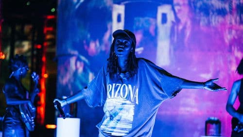 Little Simz à l'Atelier des Lumières Bild 1