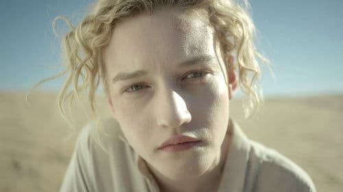 Everything Beautiful Is Far Away Bild 3