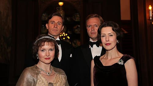 Royal Wives at War Bild 1