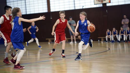 Raise the Bar Bild 3