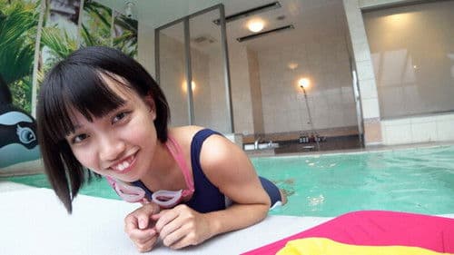 夏休み日焼けあとが残る雪乃ちゃんとごっくんプール教室 Bild 8