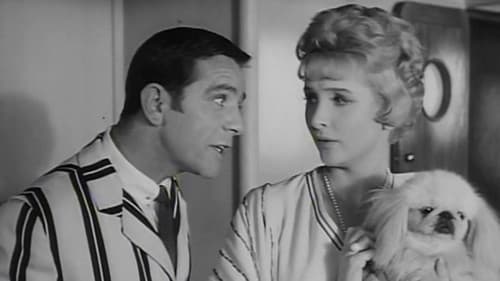 The Girl on the Boat Bild 4