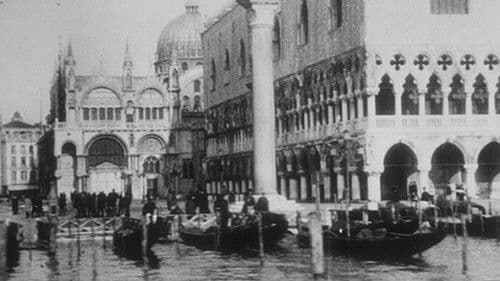 Venise, panorama de la place Saint-Marc pris d'un bateau Bild 1