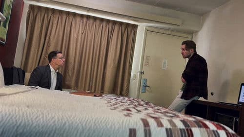 The Man with the Black Umbrella Bild 5