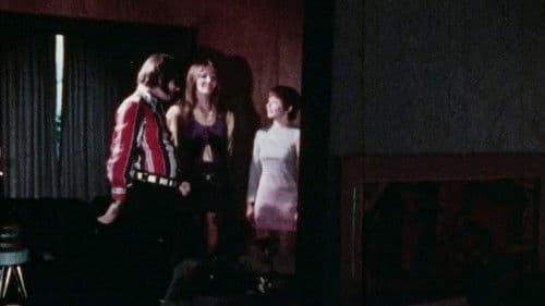 Thirteen Blue Doors Bild 2