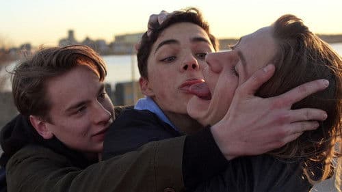 Boys Feels: I Love Trouble Bild 1