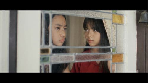 Whispers Of Red Bild 1