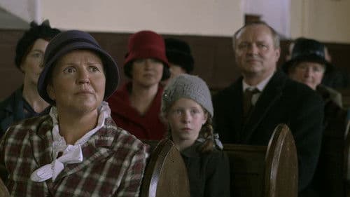 Wenn die Nachtigall fällt - Aus Liebe wird Krieg Bild 2