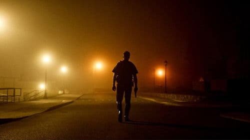 Break Every Chain Bild 1