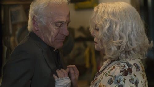 Der Flohmarkt von Madame Claire Bild 1