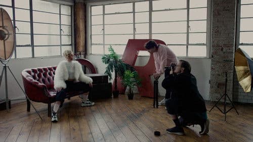 All Is Vanity Bild 1