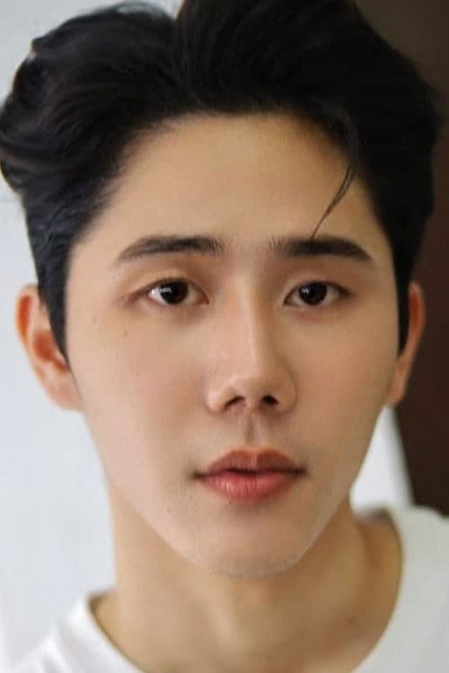 กัน สุวิจักขณ์ กุลทองศิวัฒน์