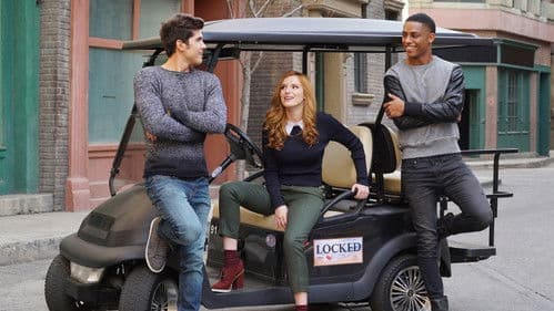 Famous in Love Bild 6