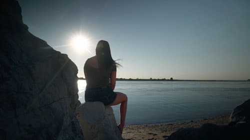 Stories of Strength and Hope: Preventing Youth Suicide Bild 1