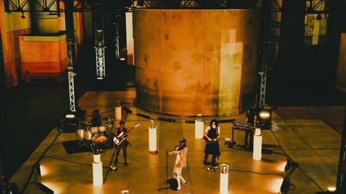 Little Simz à l'Atelier des Lumières Bild 4