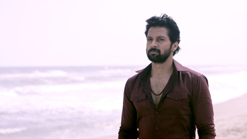 குருதிக்களம் Bild 6