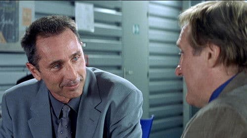 Ein Mann sieht rosa Bild 4