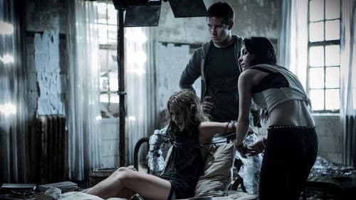 ExitUs - Play it Backwards Bild 3