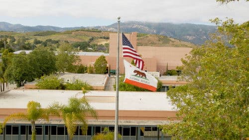 The Bear Beneath Bild 1