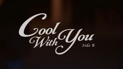 Cool With You Bild 3