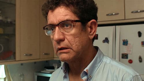 Under The Rose Bild 3