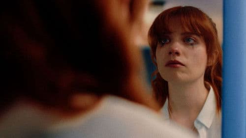 Sandra Gets A New Fringe Bild 1