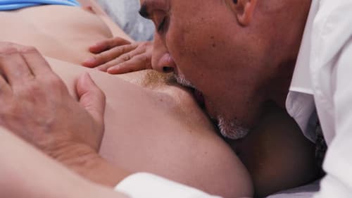 Daddy's Anal Cutie 2 Bild 6