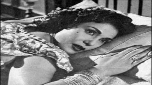 شباب امرأة Bild 1