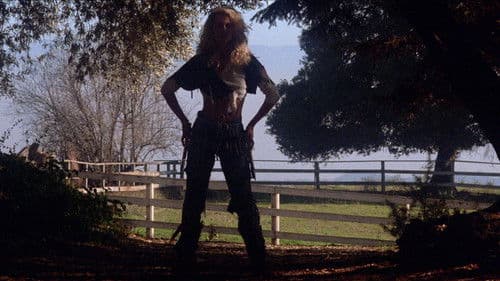 They Call Me Macho Woman Bild 4