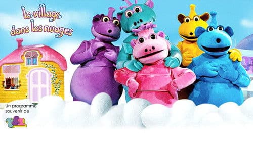 Le Village Dans Les Nuages Bild 1