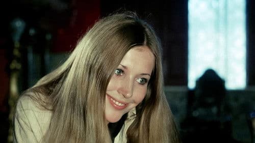 Eine Jungfrau in den Krallen von Zombies Bild 4