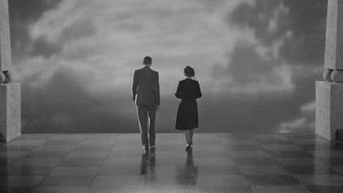 They Came to a City Bild 5