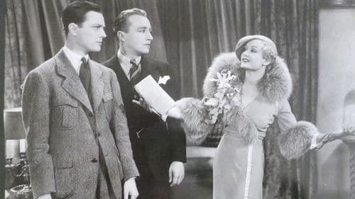 She Loves Me Not Bild 1