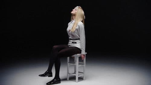 Improbably Poppy Bild 3