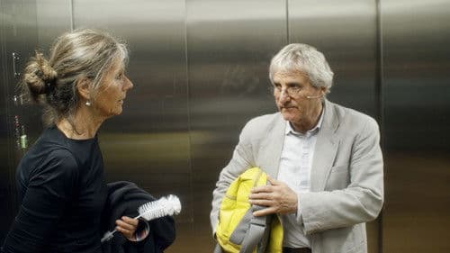 Ich hätte am Kronleuchter hängen bleiben müssen Bild 1