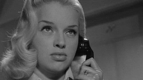 Yield to the Night Bild 4