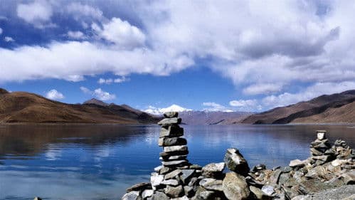 Invisible World Bild 1