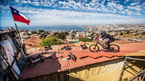 Red Bull Valparaíso Cerro Abajo Bild 1
