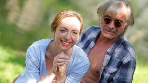 Dívka za zrcadlem Bild 1