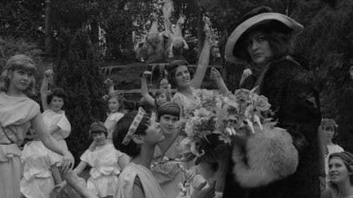 Isadora Duncan, the Biggest Dancer in the World Bild 1