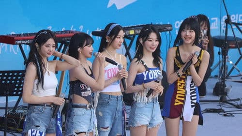 LE SSERAFIM - 'AKARAKA' Yonsei University 2023 Bild 1