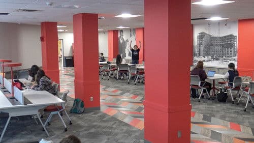 Don't Make Eye Contact Bild 3