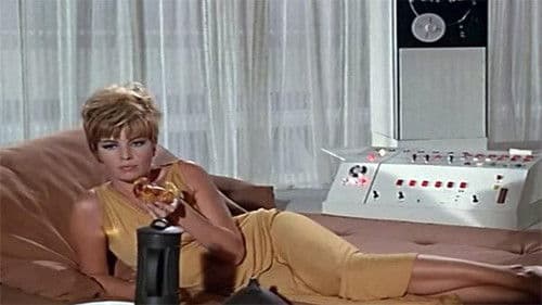 Modesty Blaise - Die tödliche Lady Bild 3