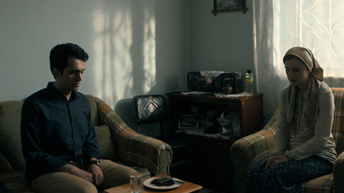 İki Şafak Arasında Bild 1