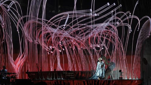 Björk: Cornucopia Bild 4