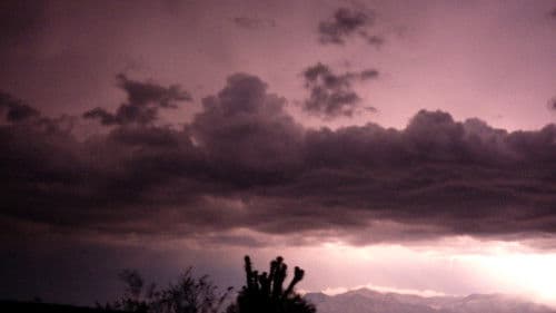 Luces del desierto Bild 3