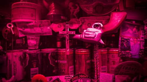 Too Old to Die Young Bild 5