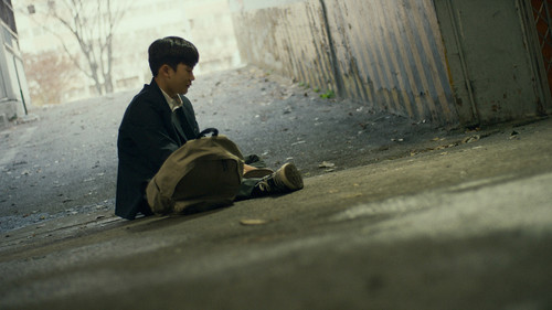 검은 소년 Bild 1