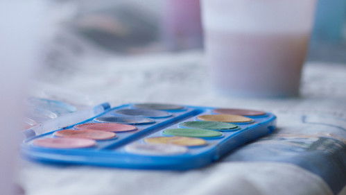 Breaking Pencils Bild 8