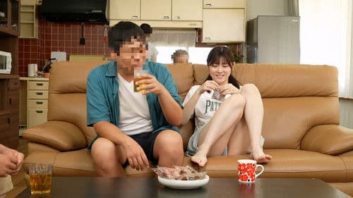 帰省中に居間でも風呂でもず～っと乳首をいじられ続け我慢できずに中出ししてしまった Bild 1